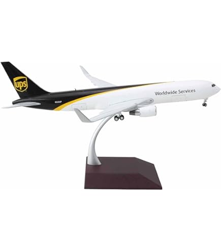 Amazon.com: GeminiJets G2UPS1276 UPS Boeing 767-300F N324UP; Scale